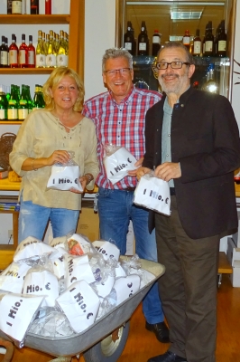 Susi Engelmann (Fraktionsprecherin der SPD), Bernd Wegmann (OV Vorsitzender der SPD) und Richard Fischer (2ter Bürgermeister)