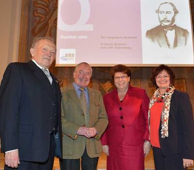 Altlandrat Georg Rosenbauer, Referent Dieter Wieland und Landtagspräsidentin Barbara Stamm mit MdL Christa Naaß (v. li.)