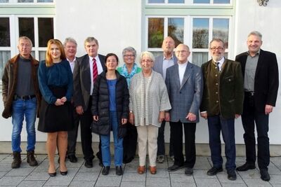 Mit dabei, Iris Ebner (Autorin), Ewald Schurer (stellv. Landesvorsitzender der SPD Bayern) und viel SPD Prominenz.