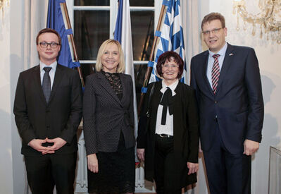 Foto: Staatskanzlei von links: Aleš Chmelař, Dr. Beate Merk, Christa Naaß, Steffen Hörtler