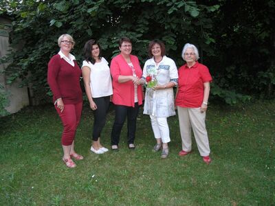 Elisabeth Pecoraro, Nikol Lederhos, Anette Lederhos, Christa Naaß, Ursel Stief