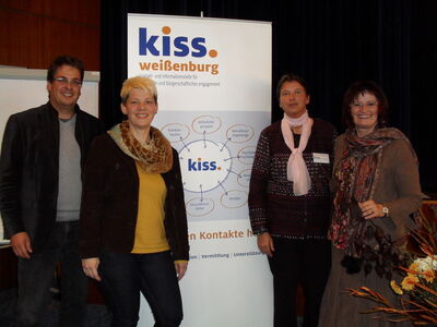 Zu den Gratulanten gehörten neben Christa Naaß auch Harald Dösel und Anette Pappler