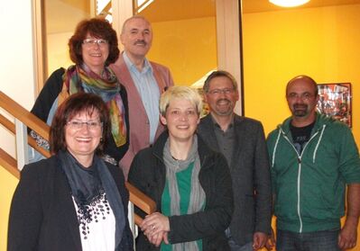 Die SPD-Kandidaten mit den Mitarbeitern des Sonnenhofs